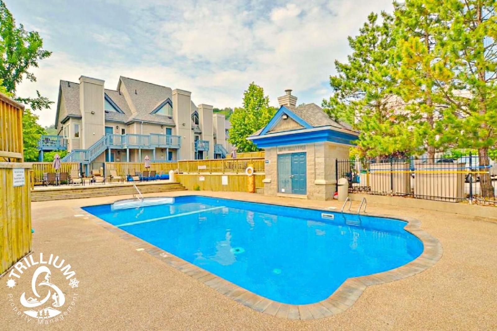 Blue Mountain, Collingwood - Loft Condo, Sleeps 4 Blue Mountains Exteriör bild